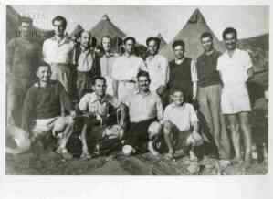 Ομάδα εξορίστων στα 1949